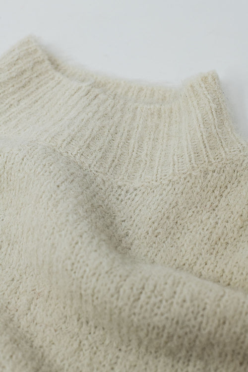 Fluffy Beige Swt